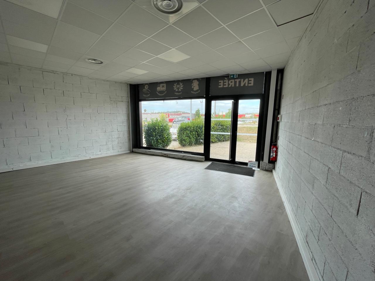 Local d'activité Ahuy 167m² Location local d'activité Ahuy Côte-d'Or OLACT2533754 5